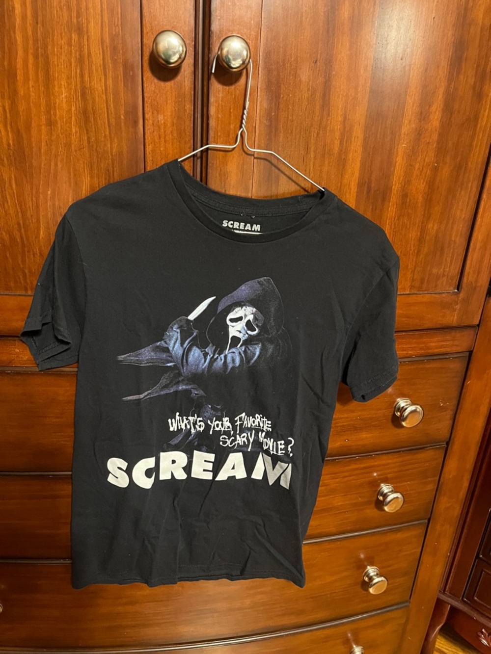 Scream & Terrifier Graphic Tee’s in Black